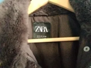 Abrigo Zara niña Talla 10