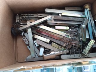 Picaportes y cuadradillos para puertas