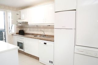 Piso en alquiler en Los Naranjos - Las Brisas en Marbella