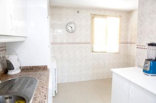 Piso en alquiler en Los Naranjos - Las Brisas en Marbella