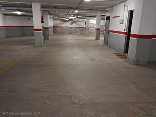 Garaje en venta en Picassent