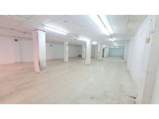 Local comercial en alquiler en Nueva Andalucía en Almería