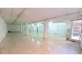 Local comercial en alquiler en Nueva Andalucía en Almería
