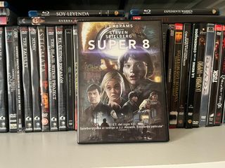 Super 8 DVD