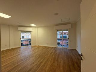 Oficina en venta en Roquetas Centro en Roquetas de Mar