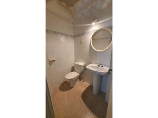 Local comercial en venta en Nueva Andalucía en Almería