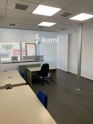 Local comercial en venta en Rincón de Loix en Benidorm