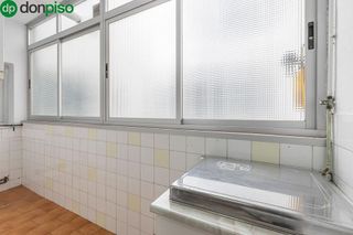 Piso en venta en Camino de Ronda - Rosaleda en Granada