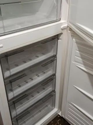 Nevera Fagor Blanca, se vende por mudanza