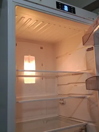 Nevera Fagor Blanca, se vende por mudanza