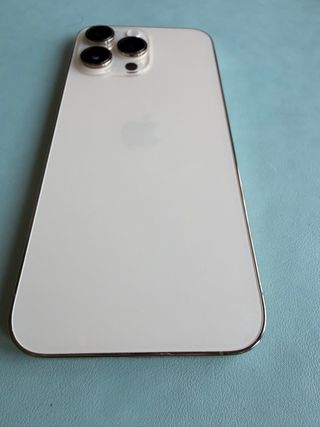 iPhone 14 Pro Max 256 GB + 6 fundas