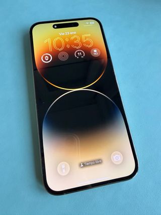 iPhone 14 Pro Max 256 GB + 6 fundas