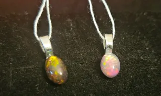 Colgantes de ópalo de fuego