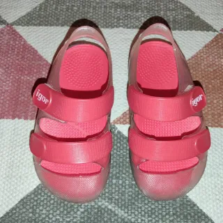 Sandalies d'aigua de plàstic Igor talla 21