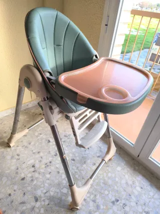 Trona Plegable y silleta de regalo