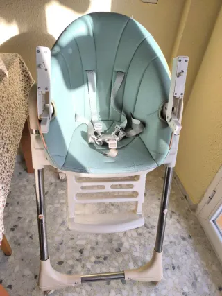 Trona Plegable y silleta de regalo