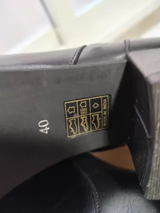 Botines de mujer negros con cremallera