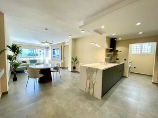 Piso en alquiler en Puerto Banús en Marbella