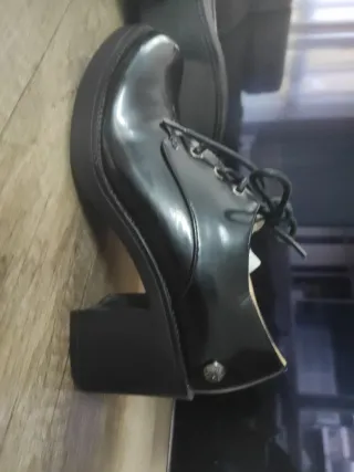 Zapatos negros de plataforma talla 37