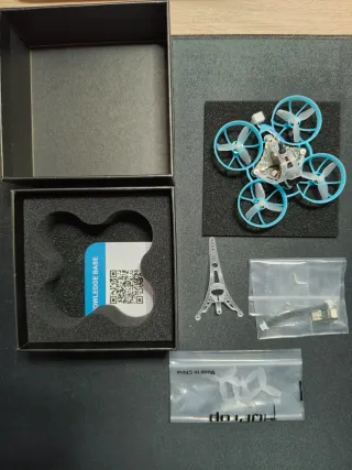 Dron Betafpv Air65 NUEVO con cargador y baterías