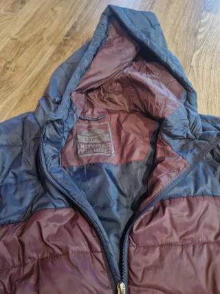 Chaqueta acolchada con capucha