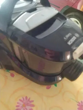 Aspiradora Bosch SensorBagless sin bolsa