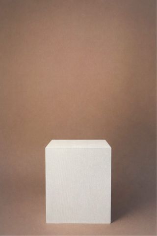 Cubo blanco ligero de madera para atrezzo