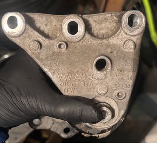 Soporte motor VW AG 600 199 185 R