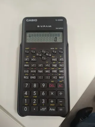 Calculadora Casio fx-82MS