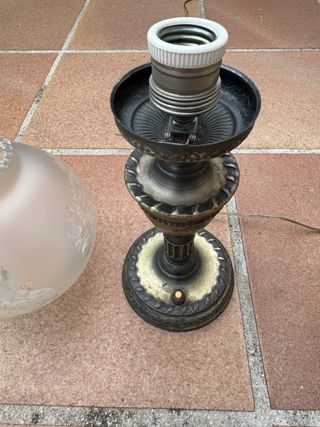 Lámparas vintage techo y mesitas