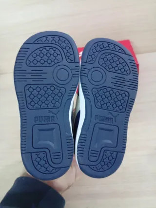 Scarpe Puma bimbo n. 22 originali