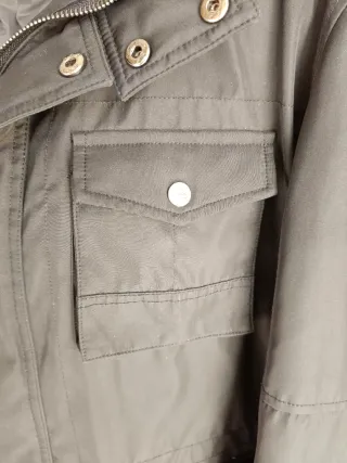 Giubbotto uomo nero con cappuccio