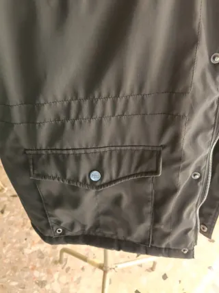 Giubbotto uomo nero con cappuccio