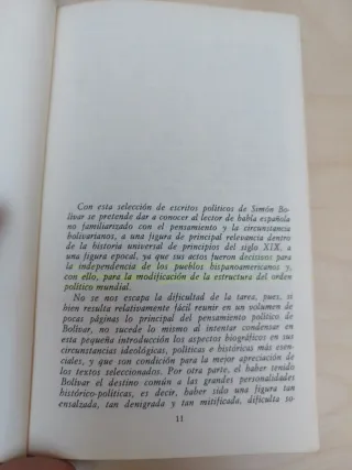 Libro Simon Bolívar.Escritos politicos