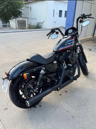 Harley Davidson Sportster 1200 Custom