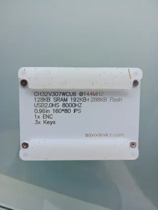 Teclado QwQ con dial y pantalla