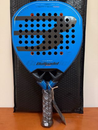 BULLPADEL VERTEX 05 GEO 26