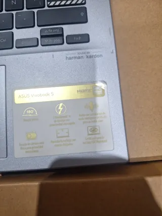 ASUS Vivobook Portátil Gris/Plateado