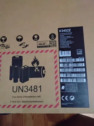 ASUS Vivobook Portátil Gris/Plateado