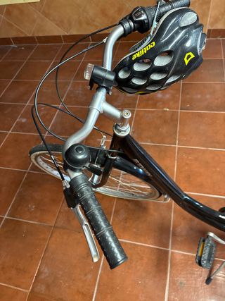 Bicicleta B'Twin Negra