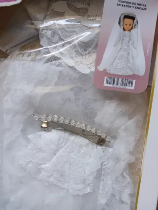 Vestido de Novia Nancy Satén y Encaje