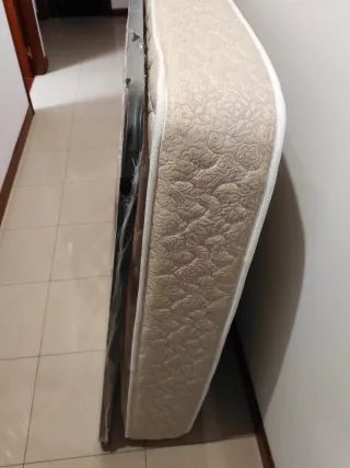 Somier Terxy de madera y metal