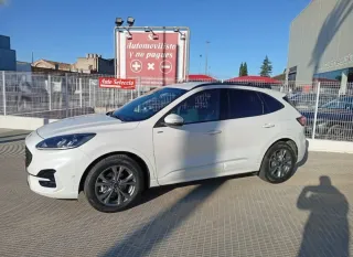 Ford Kuga 2023