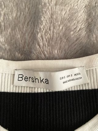 Top Bershka rayas atado cintura talla única