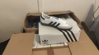 Bolsos Guess y Tous Negro