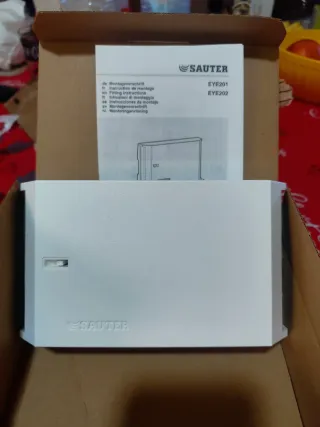 Controller SAUTER EYE201/EYE202