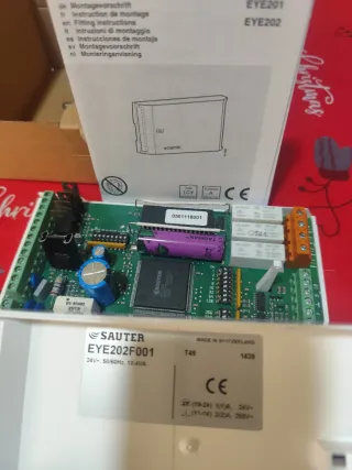 Controller SAUTER EYE201/EYE202