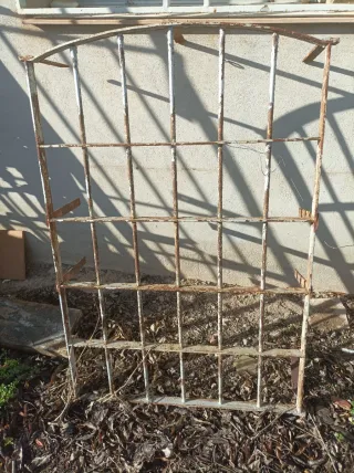 Rejas antiguas de hierro forjado