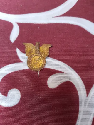 Distintivo militare aquila