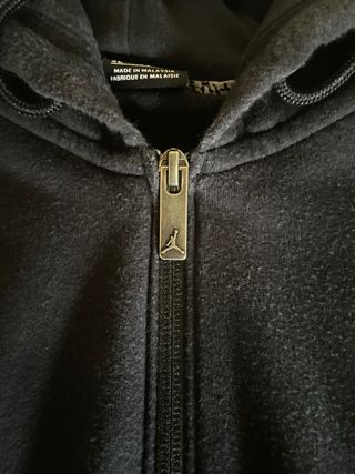 Felpa Jordan zip nera con logo rosso taglia XL